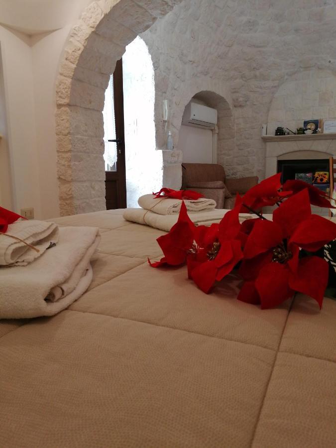 アルベロベッロ Trulli Dell'Aia Bed & Breakfast エクステリア 写真